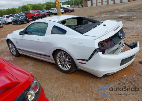 2014 Ford Mustang V6 Premium z USA, uszkodzony, nr VIN 1ZVBP8AM2E5280063